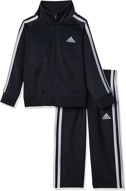 Visit the adidas Store | Amazon (US)