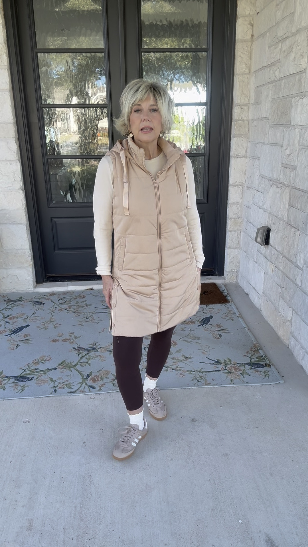 One of my favorite Amazon purchases is this long puffer vest. This outfit I will be wearing this to travel to Wisconsin this week. 

#LTKShoeCrush #LTKOver40 #LTKFindsUnder50