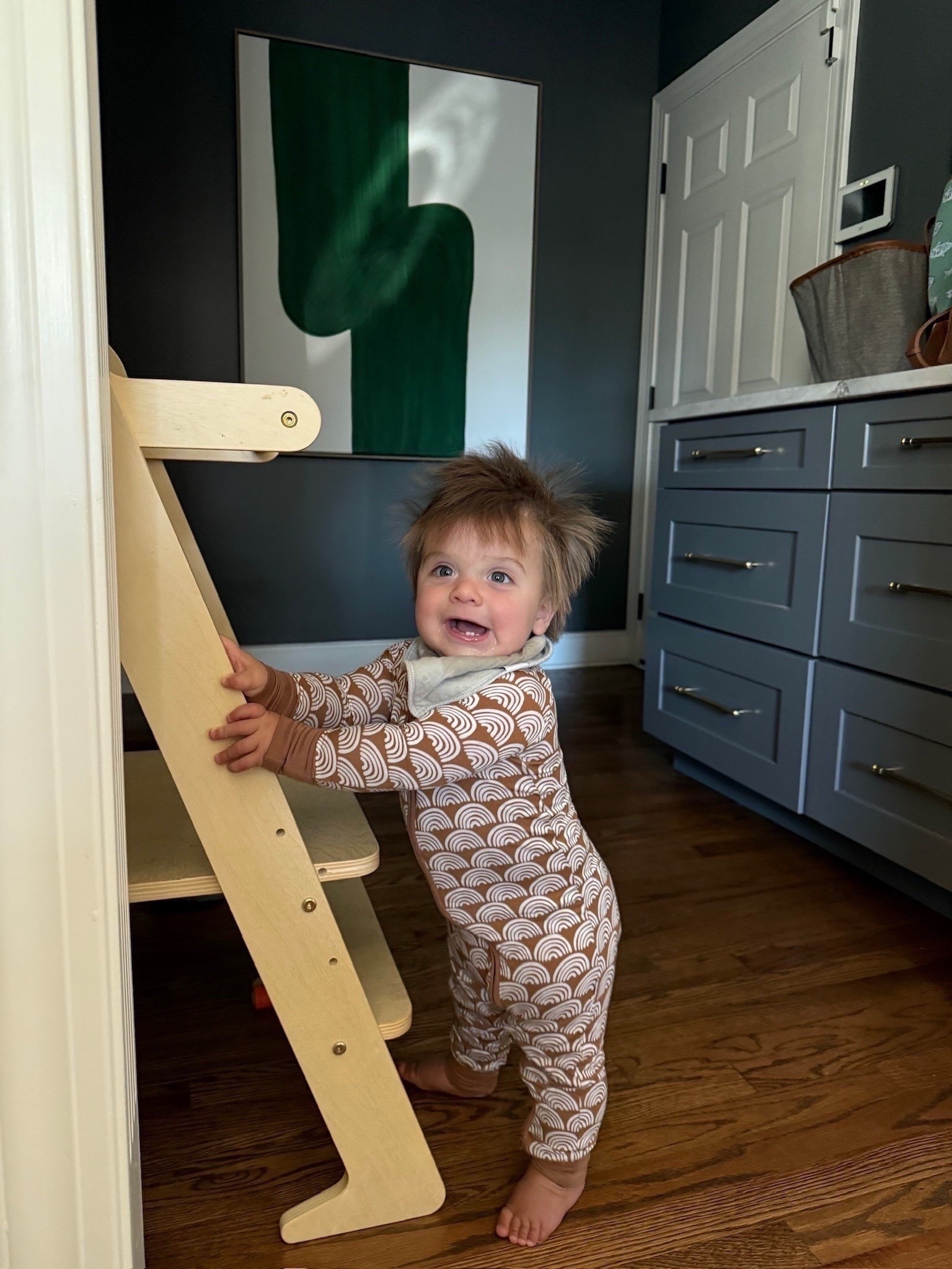 Love this rainbow print from Little Sleepiess

Little Sleepies, little Sleepies rainbow, rainbow pjs, rainbow pattern, high chair, bibs, baby, kids, boy mom, Grace White

#LTKBaby #LTKKids #LTKFindsUnder100