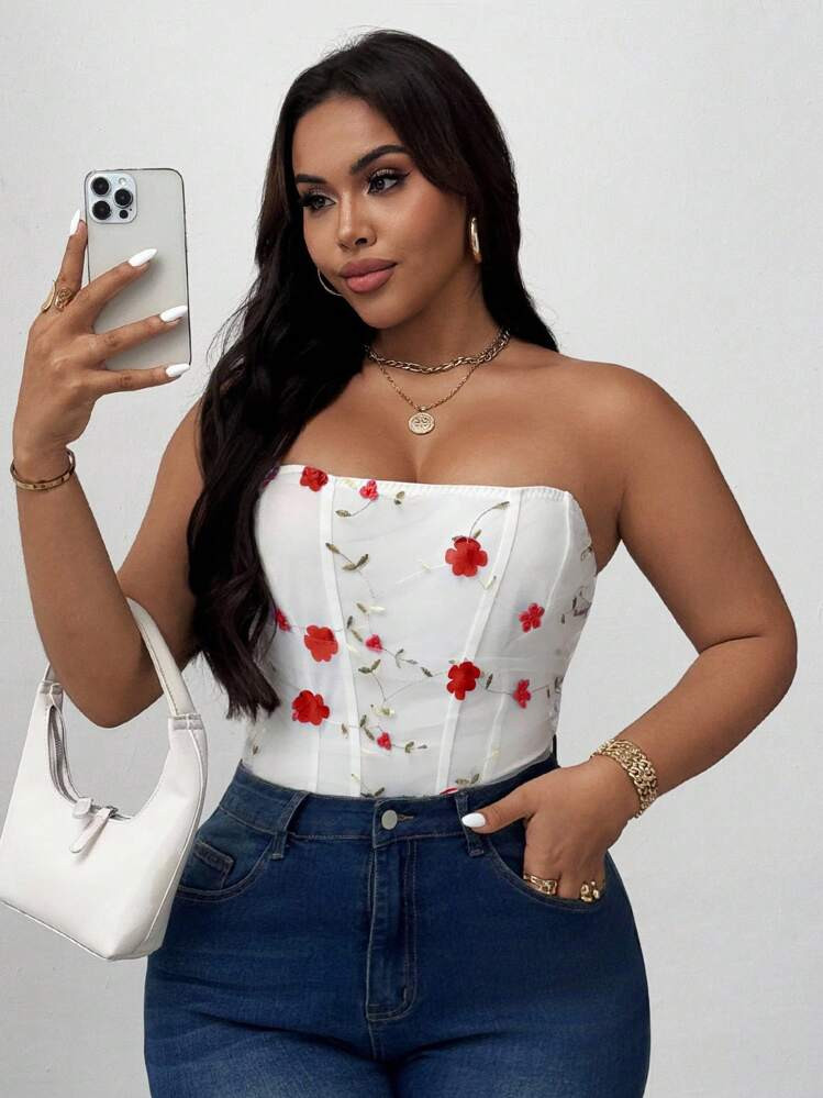 Maweii Plus Size Women's Sexy Hollow Out Lace-Up Front Casual Chic Knitted Elastic Versatile Comfortable Layering Top, Elegant Sexy Stylish Outfit For Young Ladies, Suitable For Spring/Summer, New Year | SHEIN
