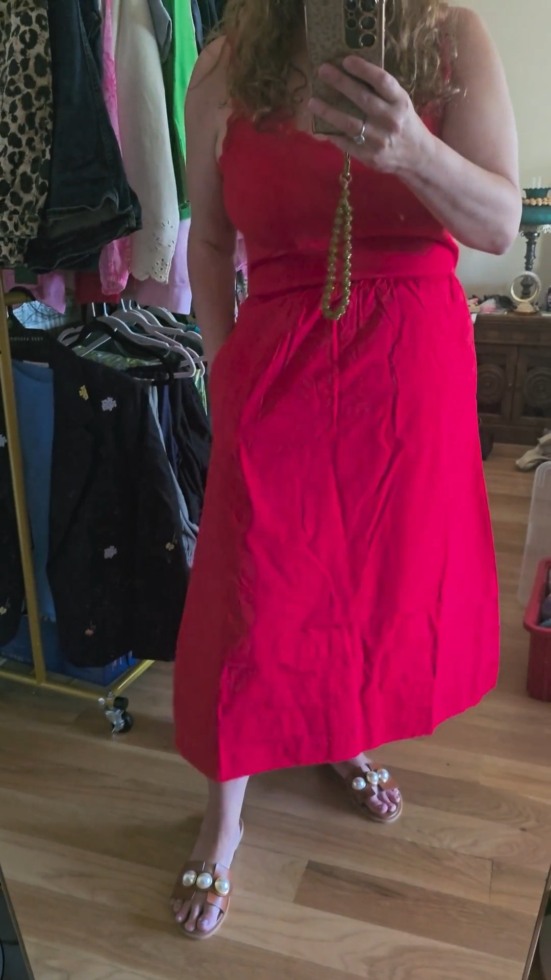Look for less from #walmartfashion this sweater top with scallops and then cotton dress bottom with detail along the bottom does not look like Walmart ! 

#reddress #walmartfashion #livinglargeinlilly 

Size L shown 

#LTKSaleAlert #LTKgrwm #LTKMidsize