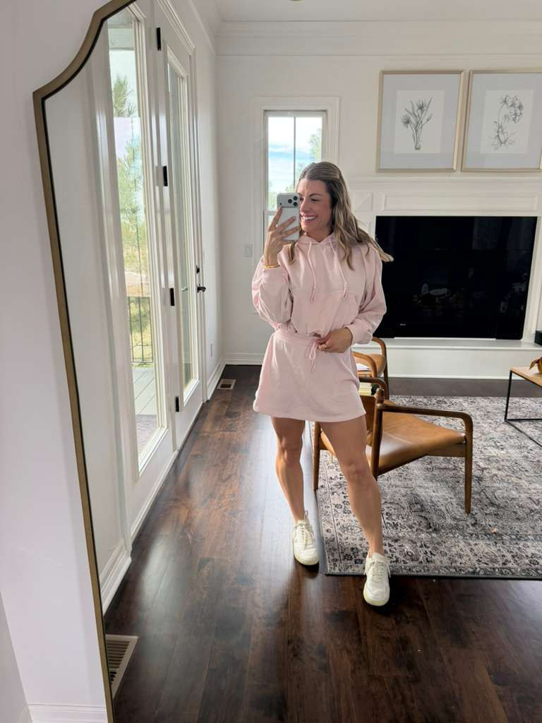 Weekend errands just got cuter in this No Boundaries bubble hem drawstring hoodie and fleece skort set from Walmart. Wearing M in the hoodie and S in the skort for a cozy, sporty fit. 😊🛍️✨
#WalmartFashion #NoBoundaries #BubbleHemHoodie #FleeceSkort #CasualStyle #AthleisureOutfit #EverydayStyle #AffordableFashion #LTKStyle #OOTD 

 #LTKootd