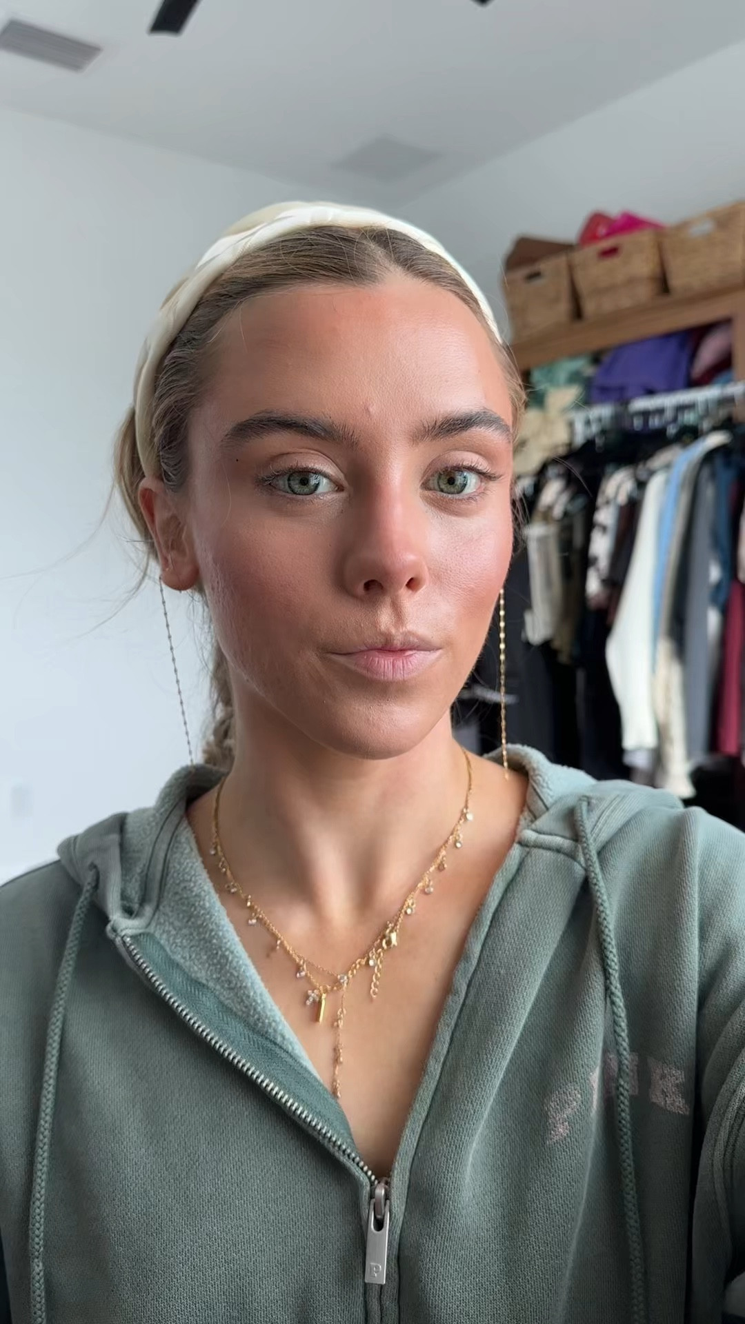 SNATCH it all in a WONDER! NYX Professional Makeup Wonder Snatch Setting Powder includes translucent and brightening shades to SNATCH it all! Up to 16 HR wear with no talc. Level up your base & snatch that face!

#LTKFindsUnder50 #LTKBeauty #LTKgrwm