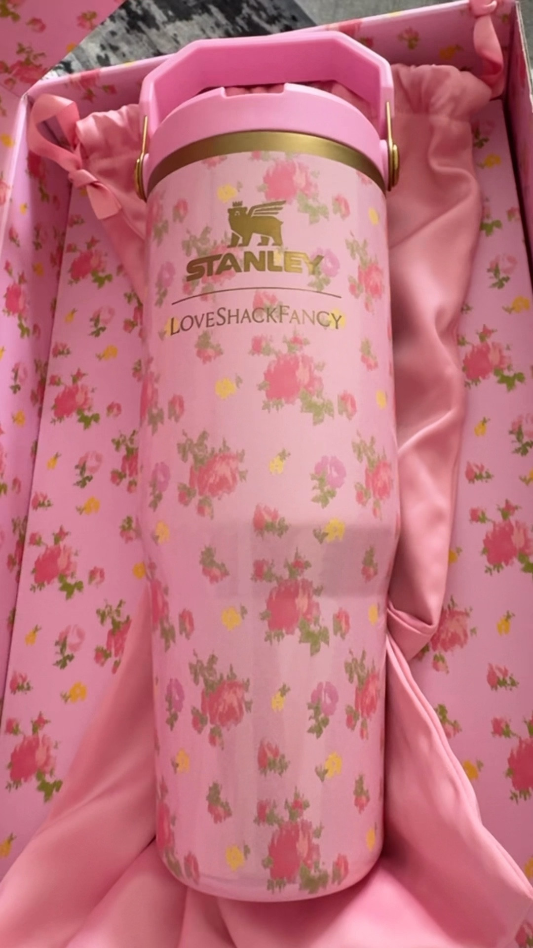 The cutest love shack fancy x Stanley collab 🤍🤍

#LTKFindsUnder50 #LTKActive #LTKTravel