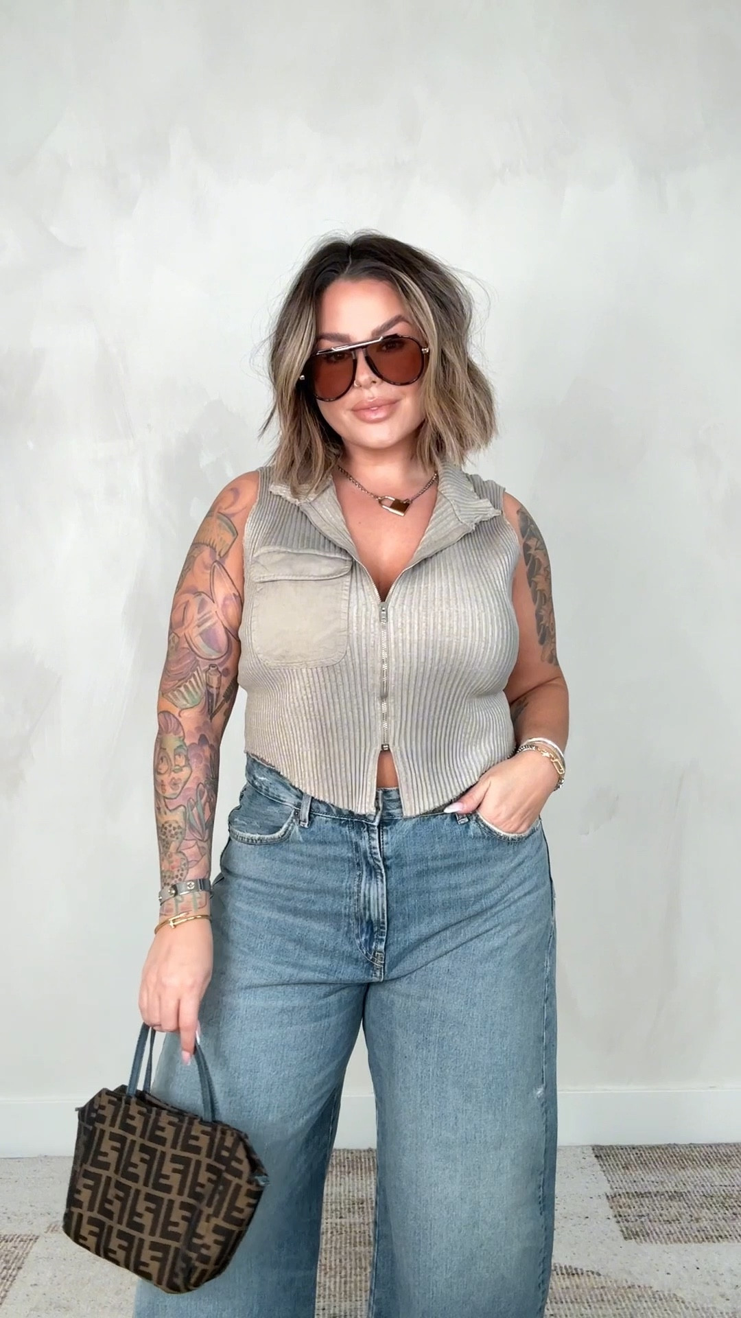 Jeans size 12 
Top L runs a little big 
Sandals size up 
Bra xxl super comfy 
Use code Shayna10 on any Miranda Frye items to save $ 
#zara #ootd #midsize 


#LTKfindsunder100 #LTKfindsunder50