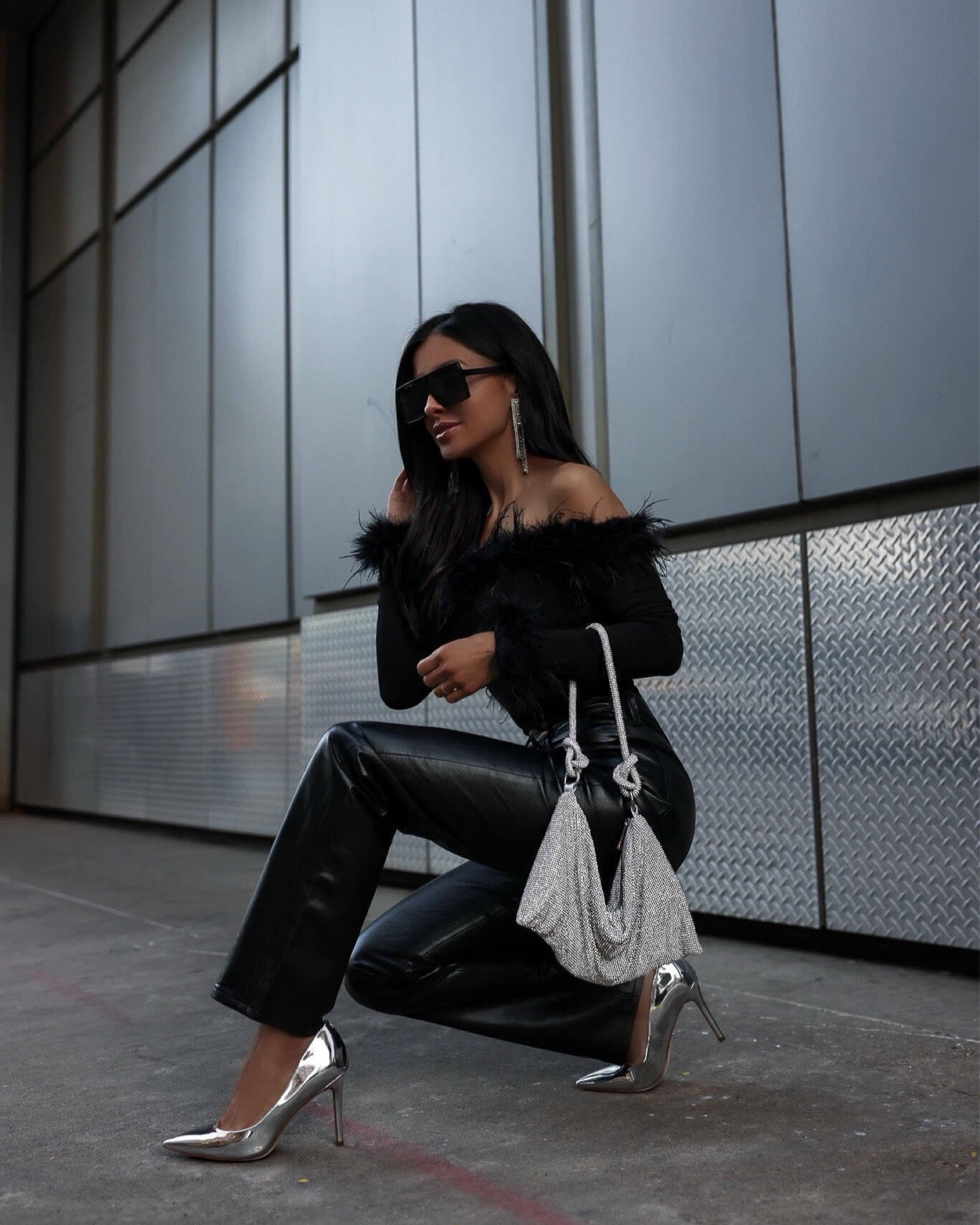 Holiday party outfit
Feather trim top
Faux leather pants
Sam Edelman silver pumps 



#LTKHoliday #LTKShoeCrush #LTKSaleAlert