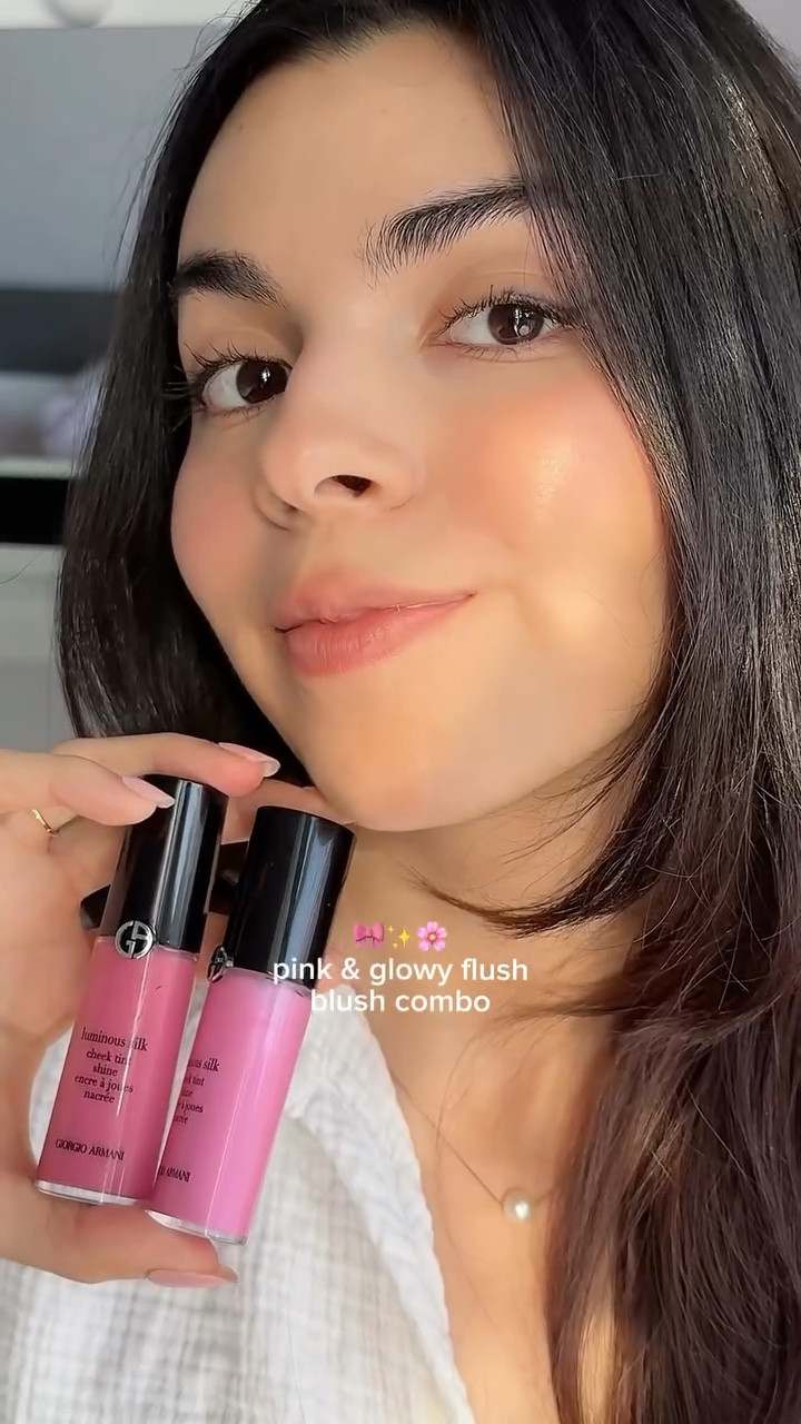 my fave pearly pink flush 🌸✨

Swatching the #luminoussilk @armanibeauty cheek tint shine

It is just so good for longevity and the radiance of course. Blends out like a dream and looks natural yet glowy 💗

Have you tried these yet?

#girly #makeupfavorites #blush #girlessentials #pinkaesthetic #luxurybeauty #newinbeauty #liquidblush #armanibeauties #ugccontentcreator #ugcportfolio #pinkwednesday