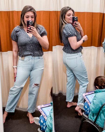 Madewell sale try on. Wide leg jeans. Boyfriend jeans- size down 1. In a 28/6. Floral top tts. In a medium. @madewell #madewell size 8

#LTKunder100 #LTKunder50 #LTKsalealert