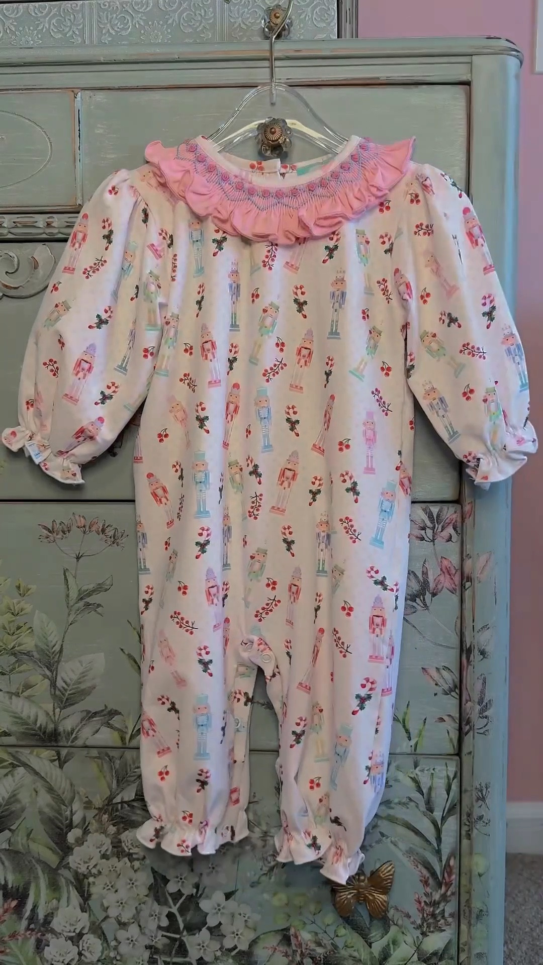 The Smocked Flamingo holiday collection is DARLING ❤️

#LTKBaby #LTKHoliday