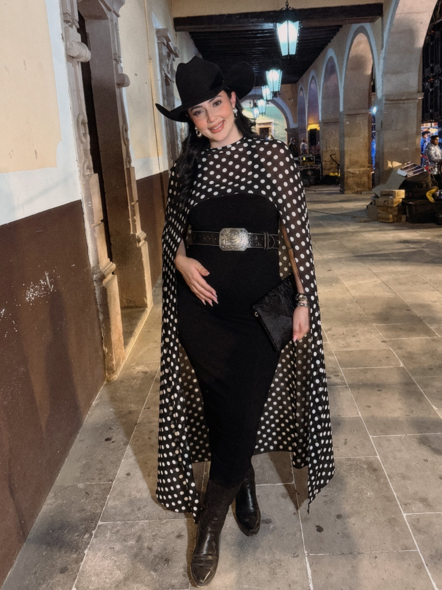 Felt like a polkadot queen🖤

#LTKootd