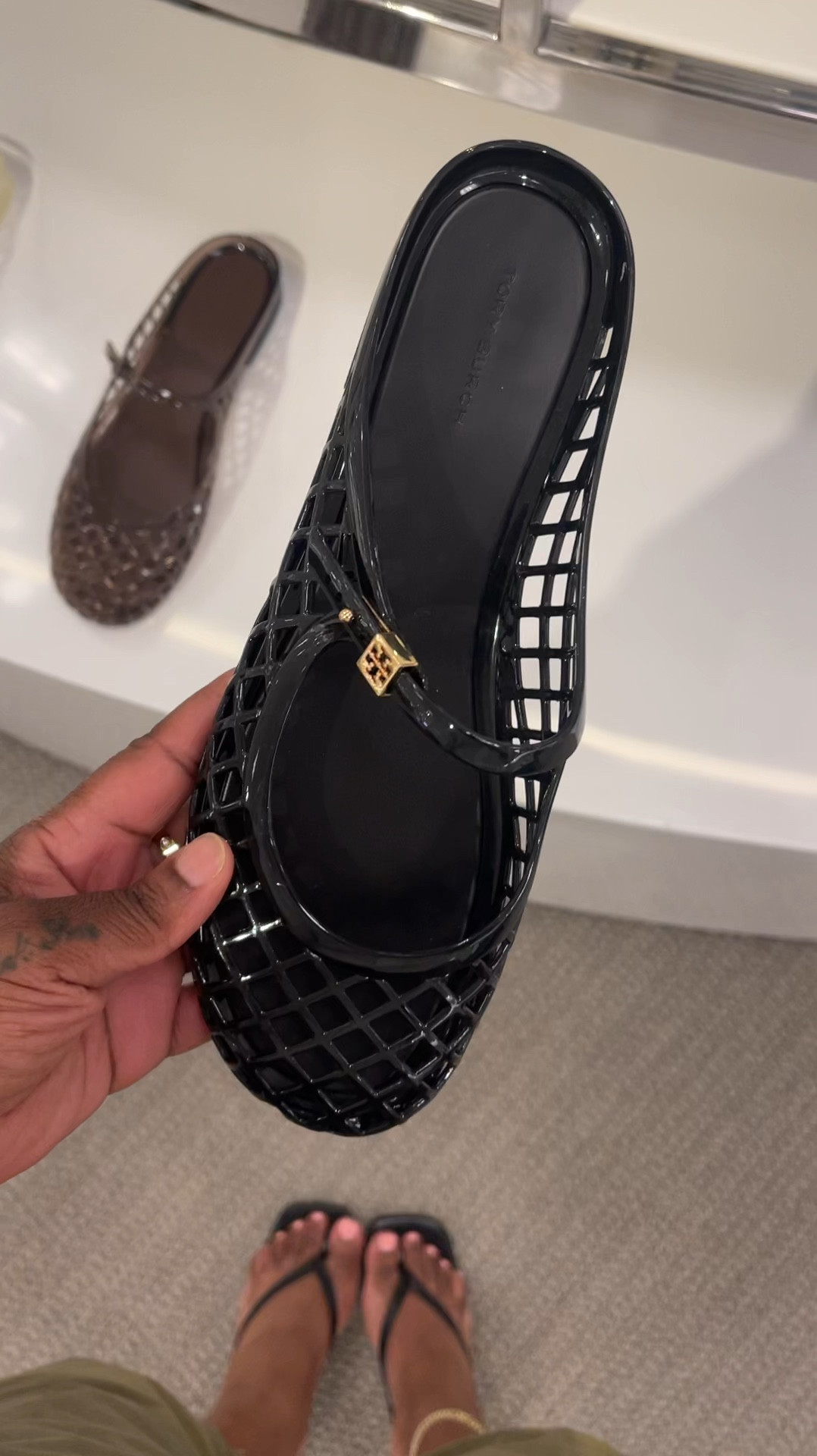 #toryburch

#LTKgrwm #LTKootd #LTKdayinmylife