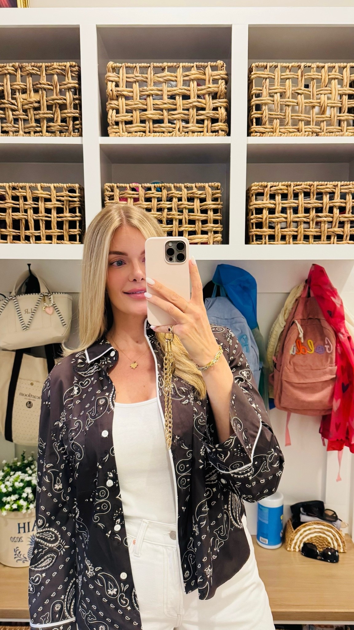 Bandana print poplin shirt on sale $39 🤎 TTS wearing a L

#LTKmomlife