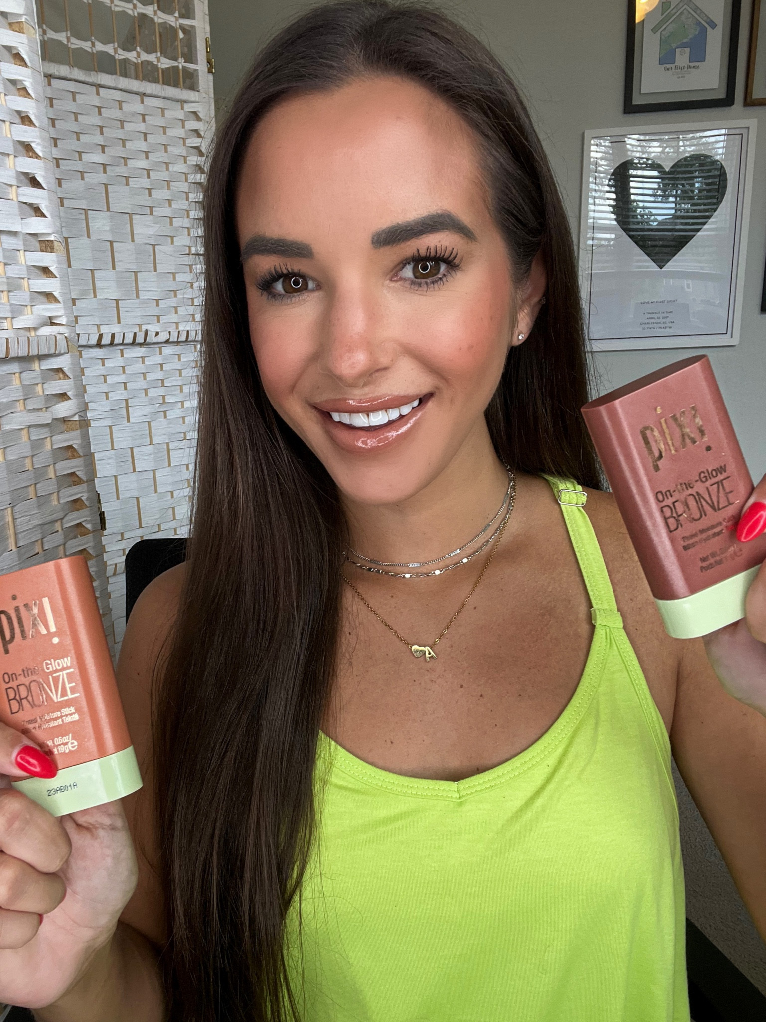 Shades: rich glow and beach glow ✨



#LTKbeauty #LTKfindsunder50