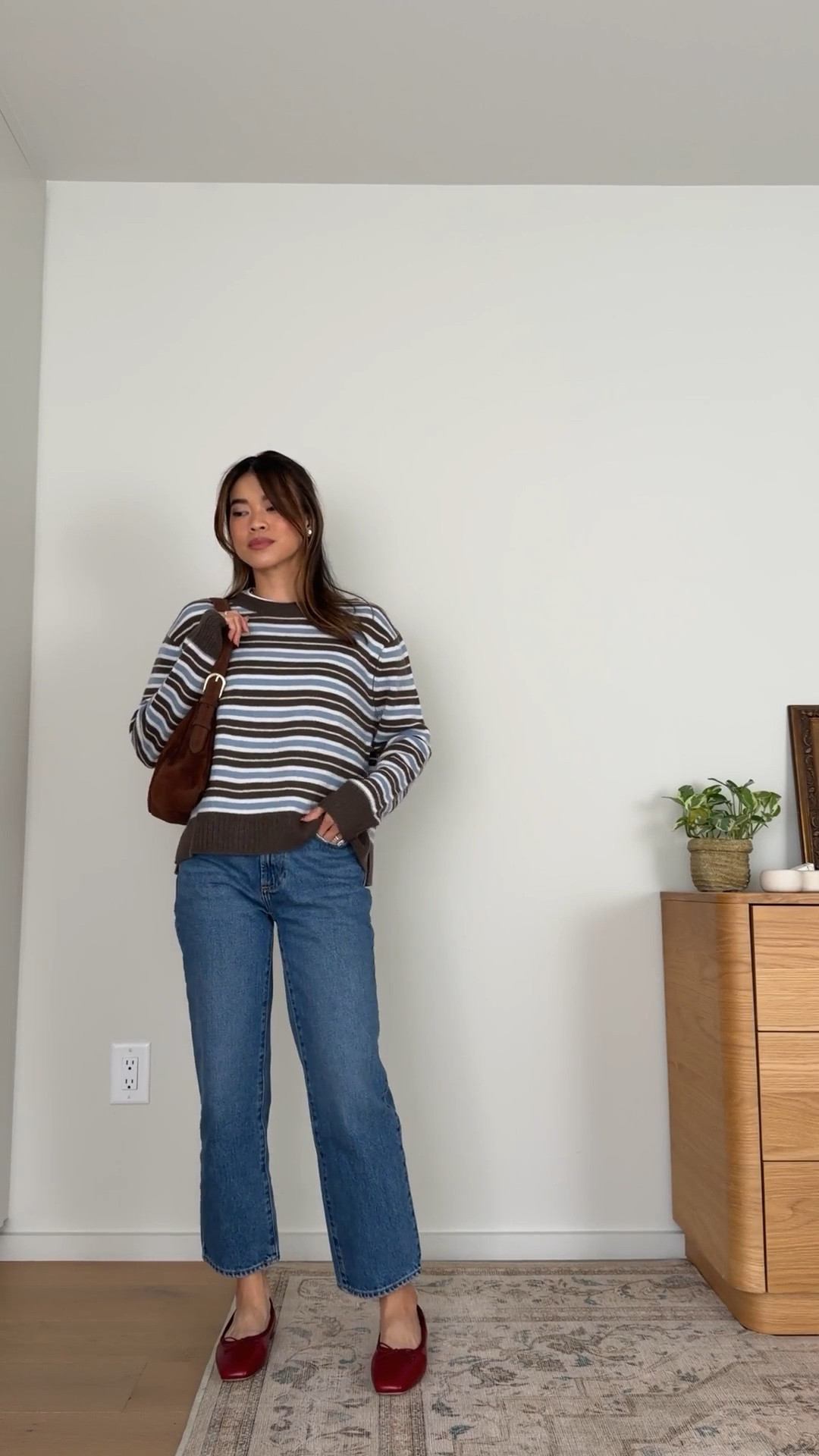 I love how these $50 @Quince jeans fit me!!

Sizing info:
-Quince Mongolian Cashmere Boxy Crewneck Sweater (Size Small in Faded Denim/Brown/Ivory Variegated Stripe)
-Quince Stretch Cotton Jersey Cropped Fitted T-Shirt (Size XS in White)
-Quince Bella Rigid Straight Jeans (Size 24 Short in Horizon Blue)

petite fashion, get dressed with me, outfit inspiration, ootd, nashville outfit, Nashville influencer, petite style, vacation style, casual outfits, mom style, petite pants, fall outfits, fall outfit info, fall pants, fall outfit idea, fall top, fall sweater, fall shoes, quince, summer top, petite jeans, quince, quince jeans, quince haul, summer sweater, striped sweater, petite jeans

#LTKootd #LTKSeasonal #LTKPetite