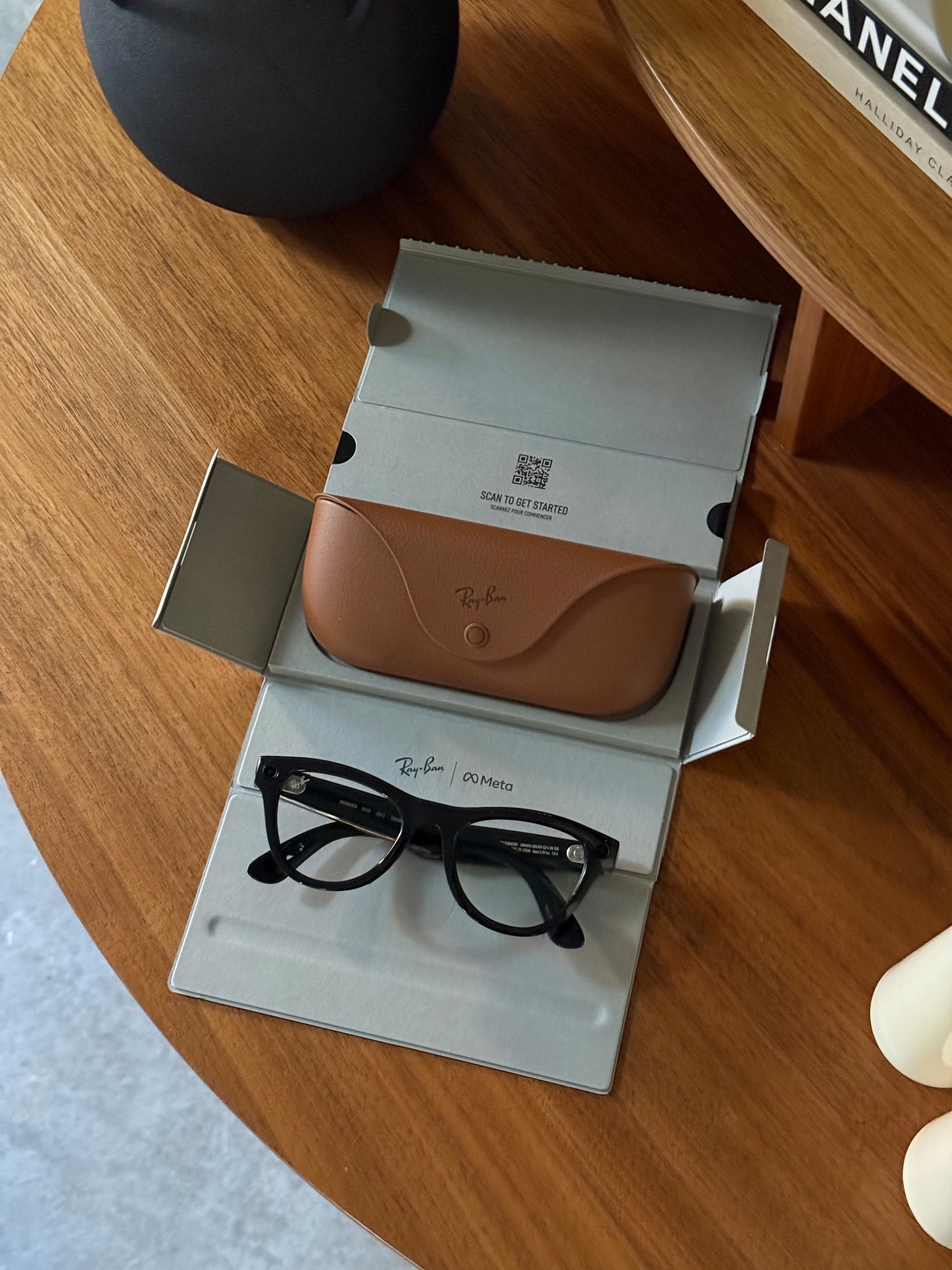 Linking these Rayban Meta glasses as I’ve been loving wearing them! They change into sunglasses when outside too which is genius 🙌🏼 

#LTKWorkwear #LTKvlog #LTKGiftGuide