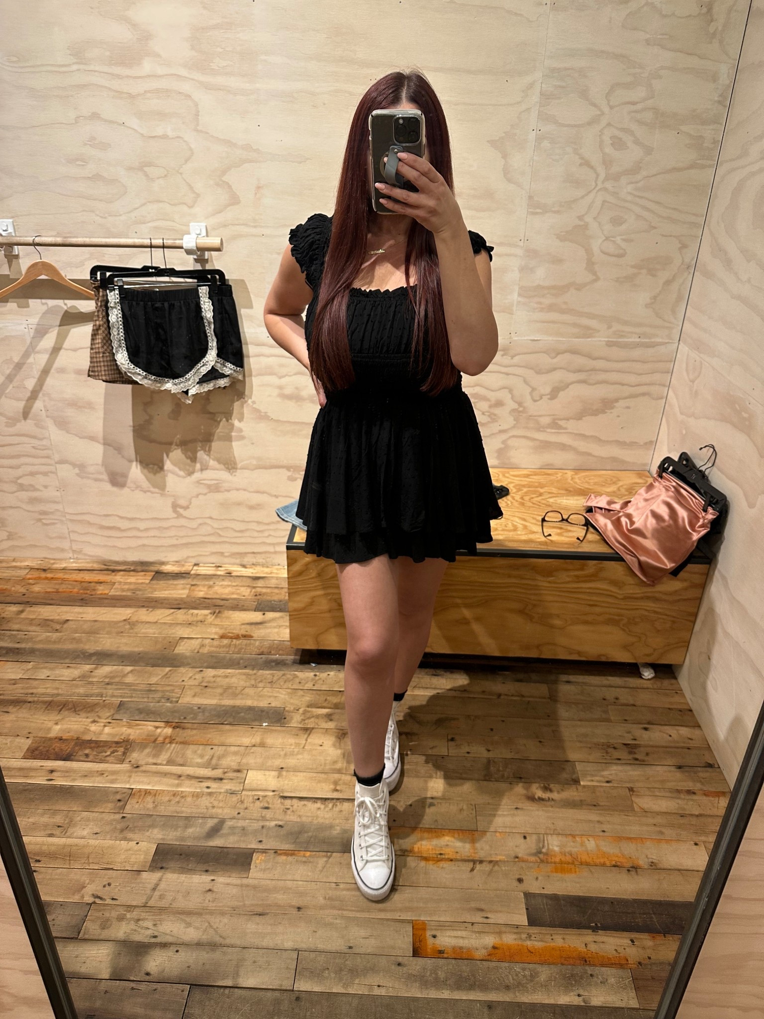 This dress is officially a YES.
Flattering fit, comfy fabric, and big-boob approved (because thats’s always a challenge ).
Linked this one for sure! 

#LTKWedding #LTKMidsize #LTKSummerEdit