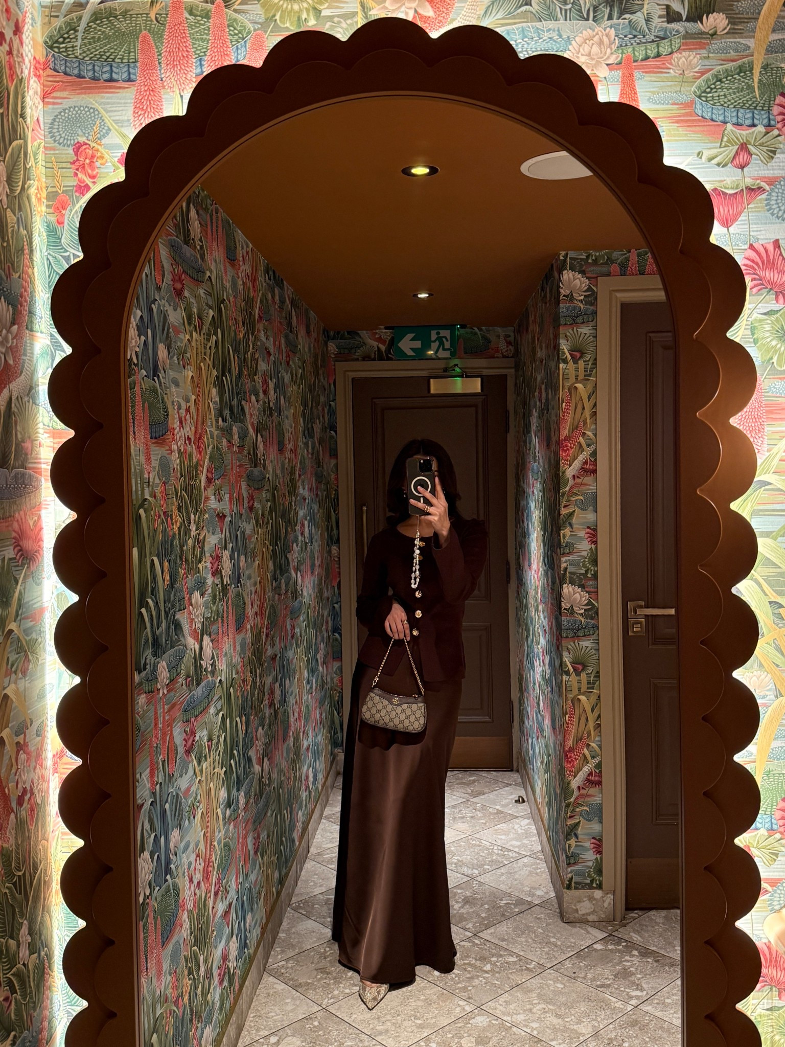 Still loving an all brown look 🤎 #satinskirt #satinmaxiskirt #modestoufits #monochromeoutfit #simpleoutfits #brownoutfits 

#LTKmodest #LTKspring #LTKuk