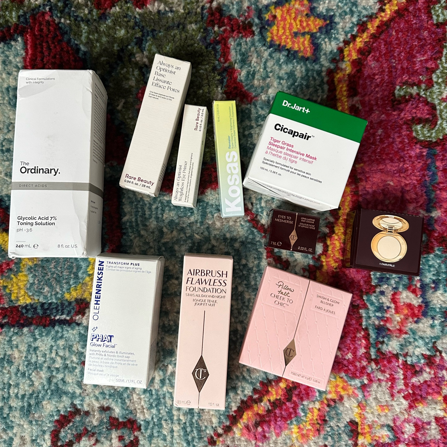 Makeup and skin care haul / blush, concealer, hydrating mask, resurfacing mask, foundation, primer and setting powder 

#LTKbeauty #LTKunder50 #LTKsalealert