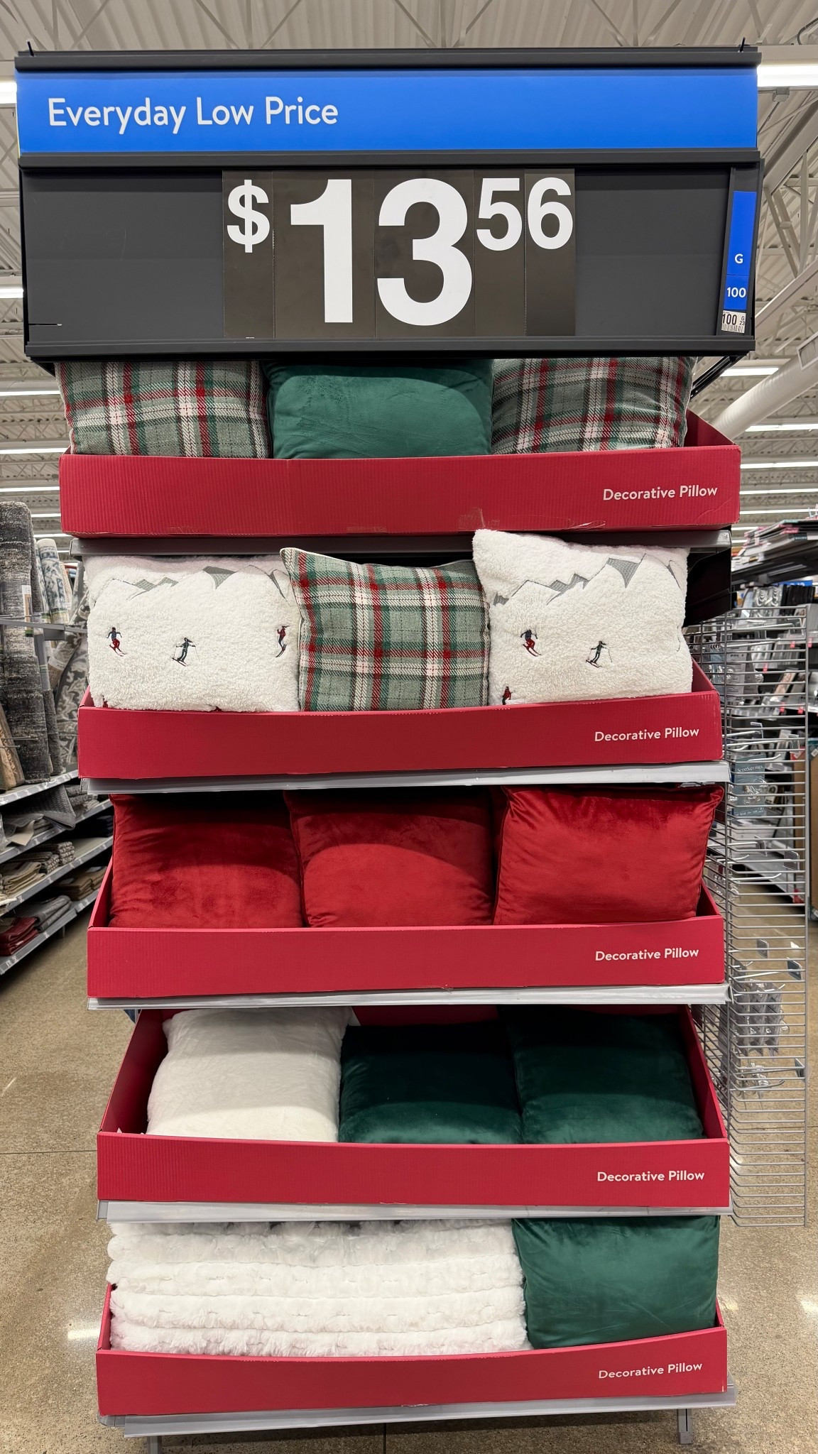 Holiday throw pillows at Walmart 

#LTKSeasonal #LTKHoliday #LTKHome