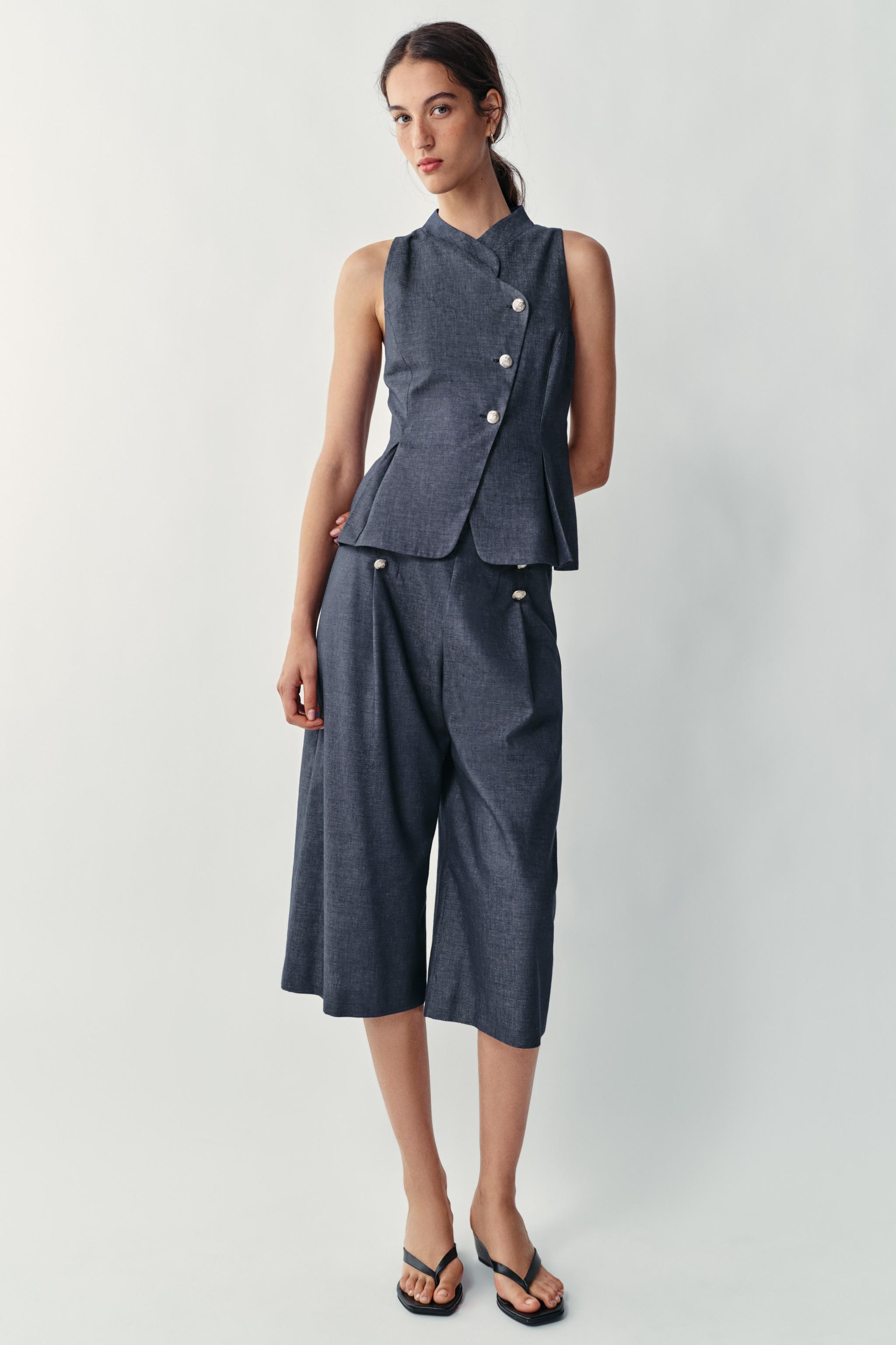 LINEN DOUBLE BREASTED VEST | Zara US