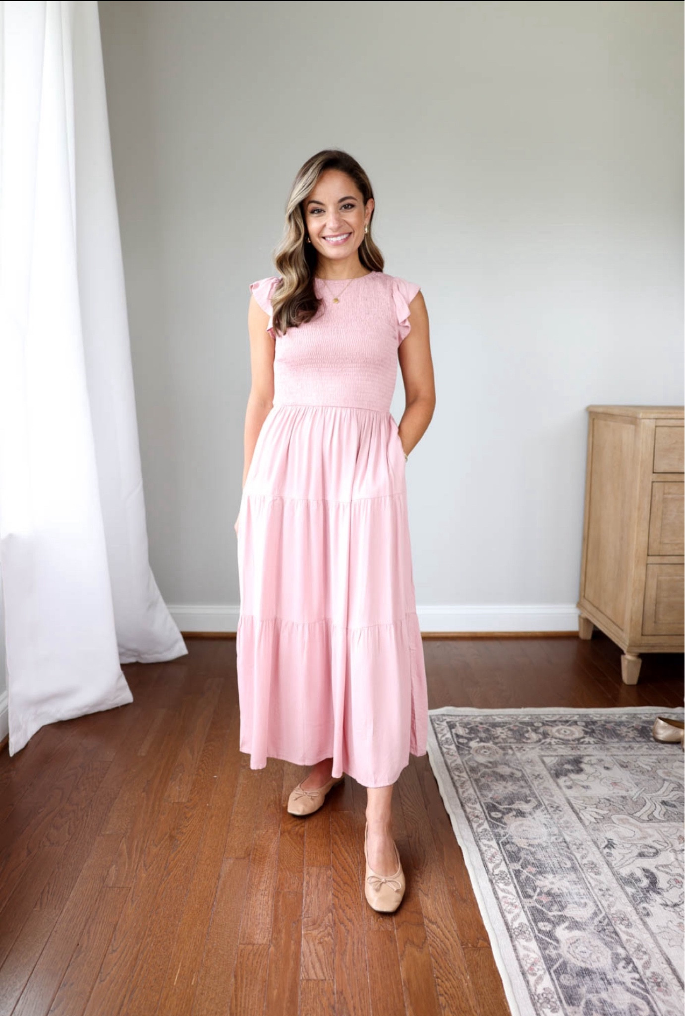 Outfits for teachers series: Amazon dresses 

Pink dress: xs -  In xs the dress measures 47” from shoulder to hem. - This dress is unlined (but not see through). It has smocking at the top and small sleeves. 


Flats: true to size, also linking a pair from Amazon, they’re true to size overall but have a wide fit. 


My measurements for reference: 4’10” 105lbs bust, waist, hips 32”, 24”, 35” size 5 shoe. 25” inseam measurement to my ankle bone. 

#LTKBacktoSchool #LTKFindsUnder50