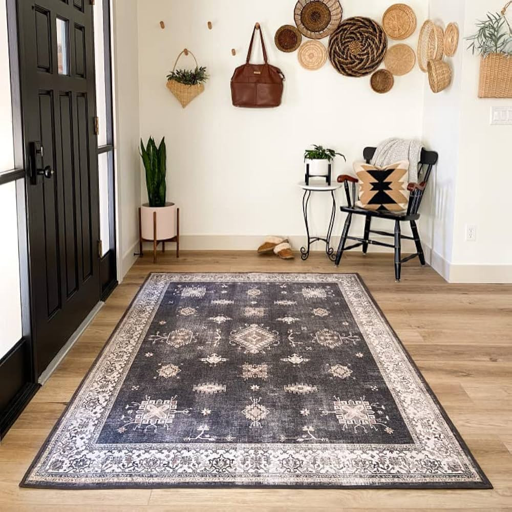 RUGGABLE Verena Washable Rug - Perfect Vintage Area Rug for Living Room Bedroom Kitchen - Pet & C... | Amazon (US)
