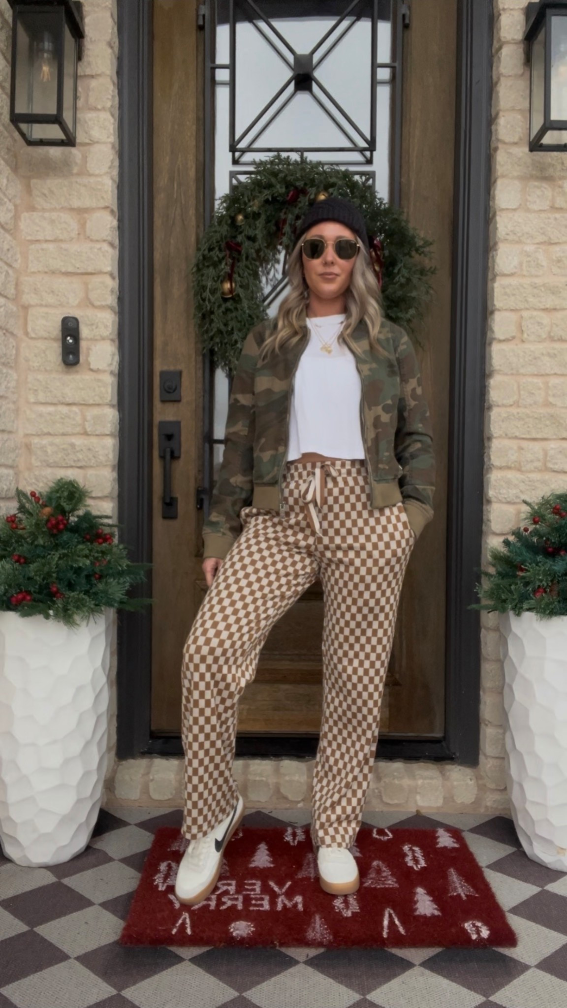 Rainy day outfit check 🤎 

#LTKFindsUnder100 #LTKmomlife #LTKootd