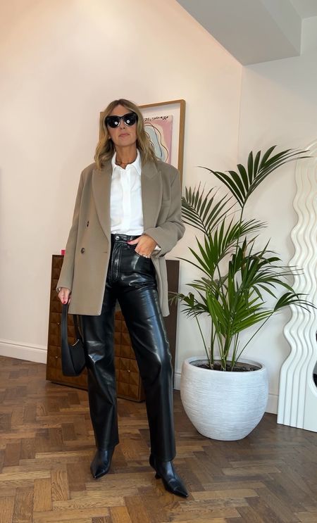 Day 3 of 7 recreating Pinterest outfits 📌 
H&M blazer (old I’ve linked similar from & Other Stories)
Leather Pants (Agolde - my link/code will get you 20% off at Matches-  23EMMA new customers only / get creative with your email!) 
Boots - Russell & Bromley Posh boots, a great low heel & so comfy.
Bag - The Row Moon Bag 
Shirt is The Paloma Shirt but unlinkable so I’ve added alternatives.
Sunglasses celine Baby Audrey - had & worn for years 


#LTKCyberWeek #LTKeurope #LTKstyletip