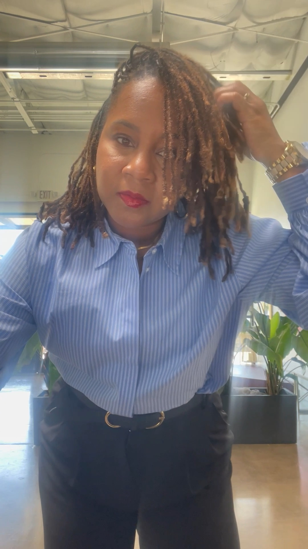 #OOTD for meetings all day downtown!

I’m wearing a 10 in the H&M trouser. In love with these Zara sling backs, so comfy! 

#LTKStyleTip #LTKFindsUnder50 #LTKWorkwear