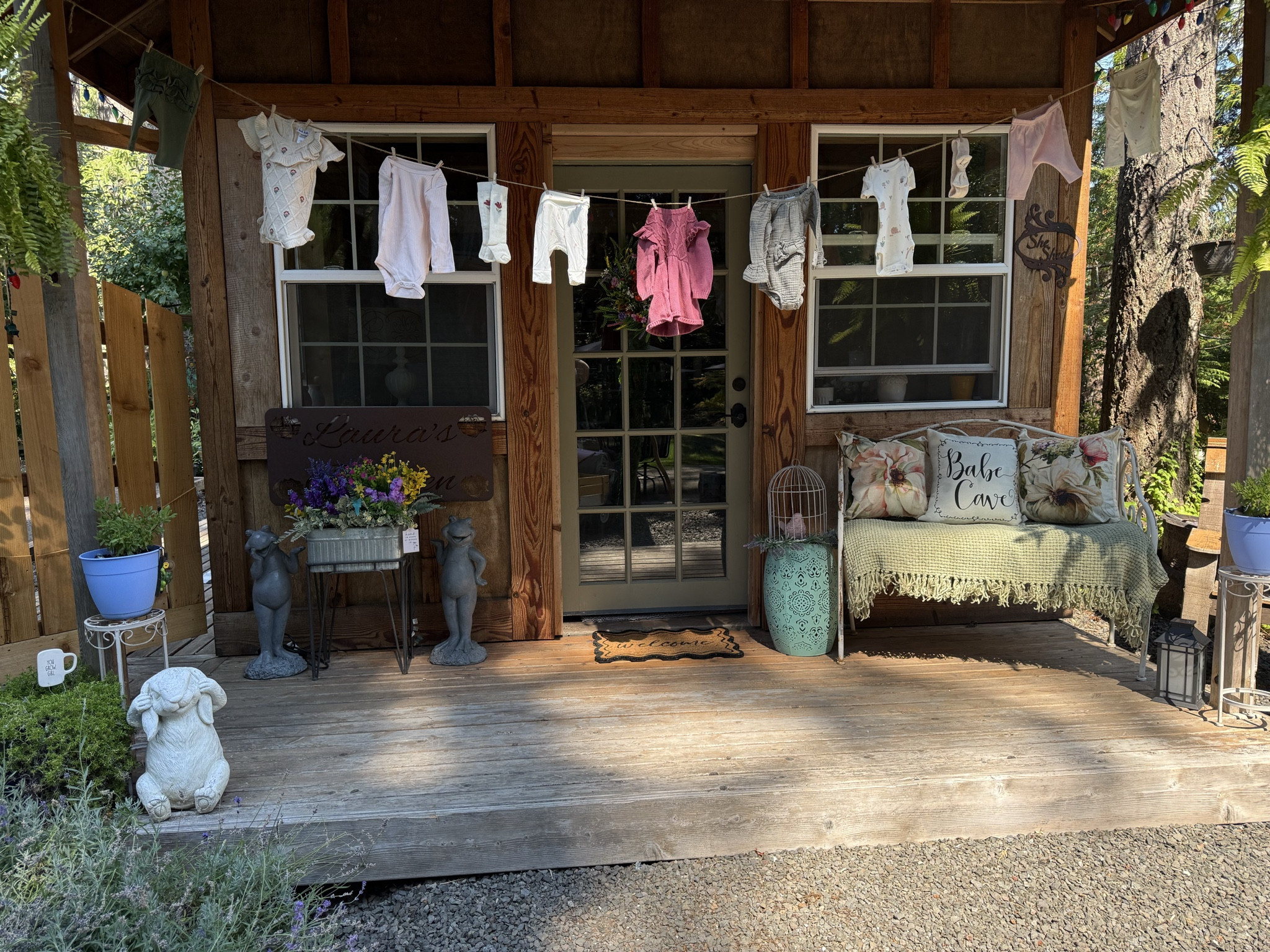 Baby shower clothes line idea// baby girl baby shower// baby in bloom// baby shower// fall baby// winter baby// spring baby// baby shower gift idea 

#LTKBump #LTKBaby