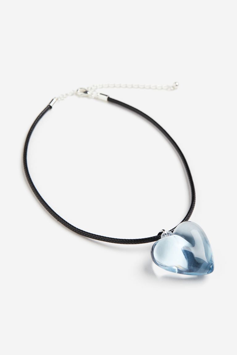 Kurze Halskette mit Anhänger | H&M (DE, AT, CH, DK, NL, NO, FI)