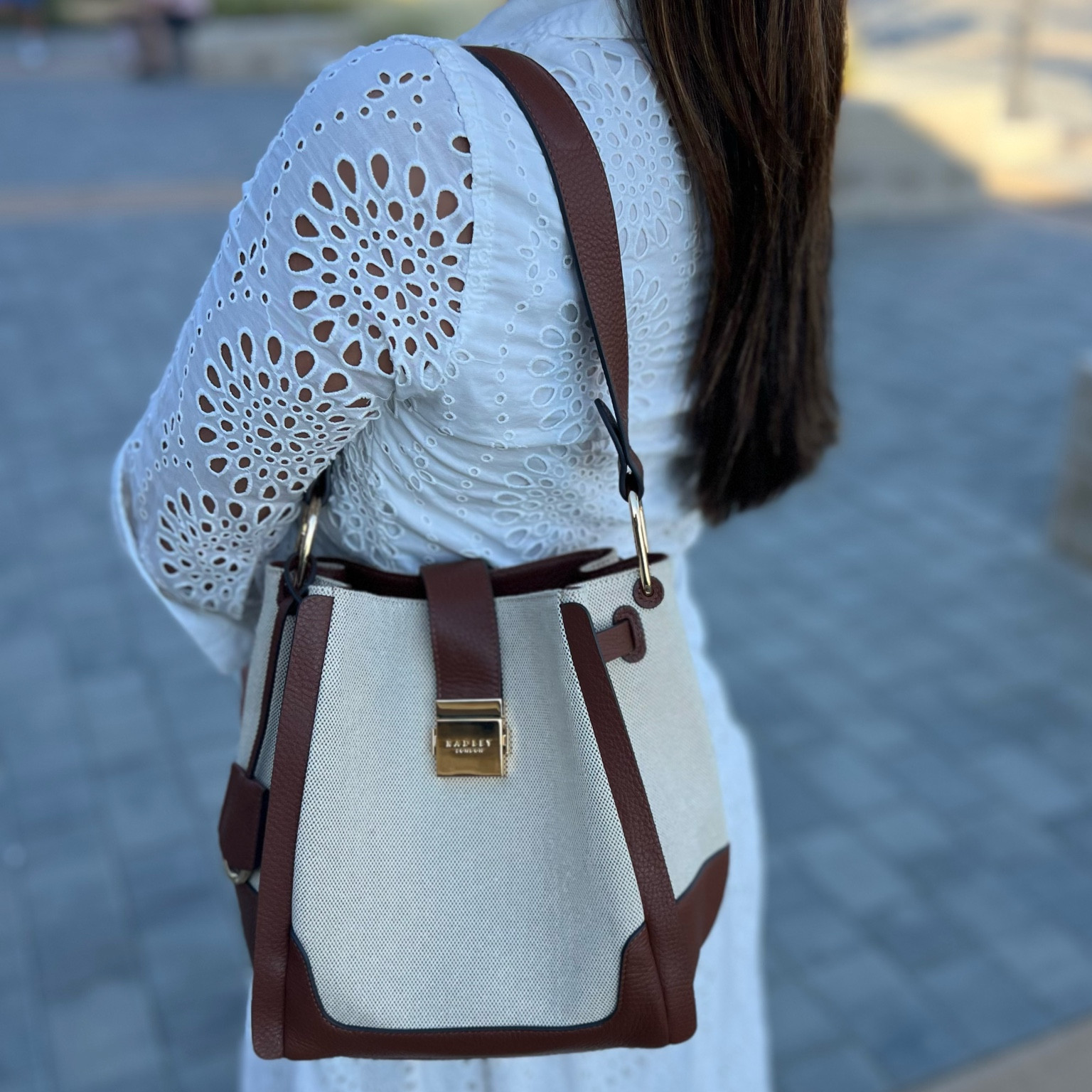 Obsessed with this new purse. It fits so much & is the perfect size for work/traveling 

#LTKItBag #LTKWorkwear #LTKTravel