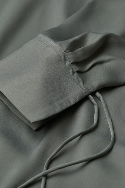 Tie-detail Dress
							
							$17.99$34.99 | H&M (US)
