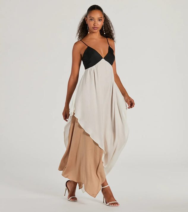 Chic Passion V-Neck Color Block Maxi Dress | Windsor Stores