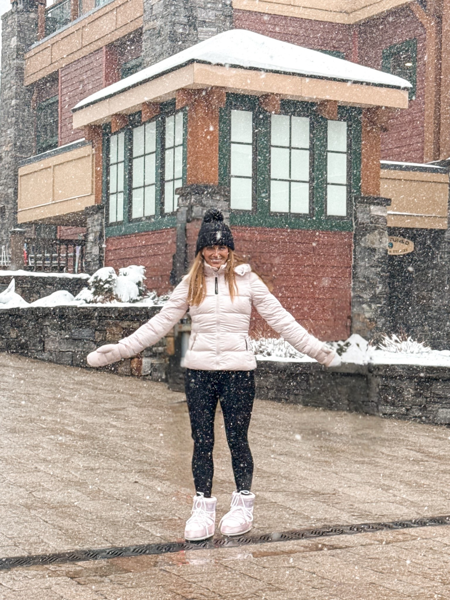 The Amazon fleece lined leggings that are keeping me warm in 18 degrees! Just $30!

#LTKSeasonal #LTKPetite #LTKootd