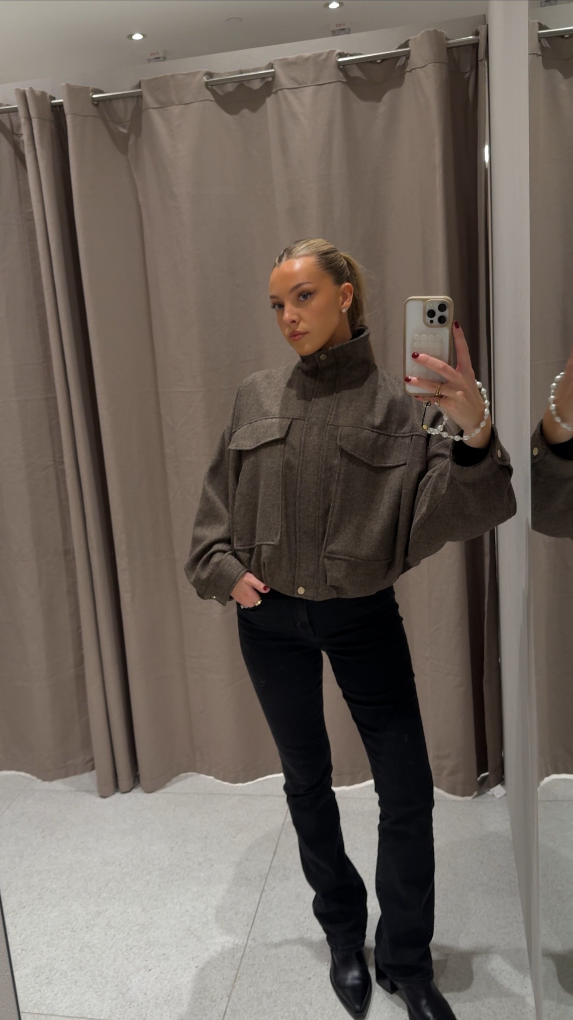 Autumn / winter herringbone wool jacket 🤎

#LTKGiftGuide #LTKStyleTip #LTKHoliday