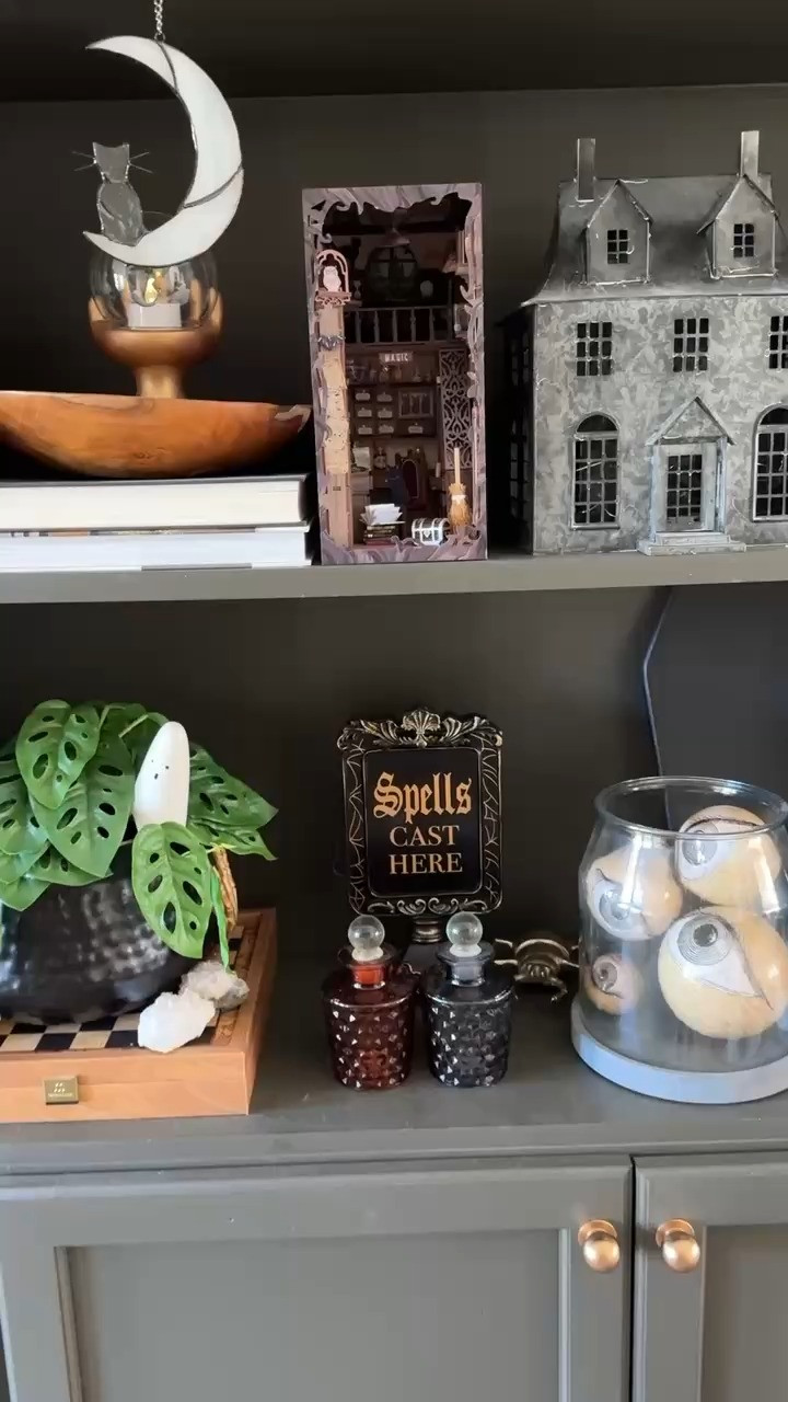 Spooky book nook that is so stinkin' cute!  

 #LTKHalloween #LTKHome #LTKFindsUnder50