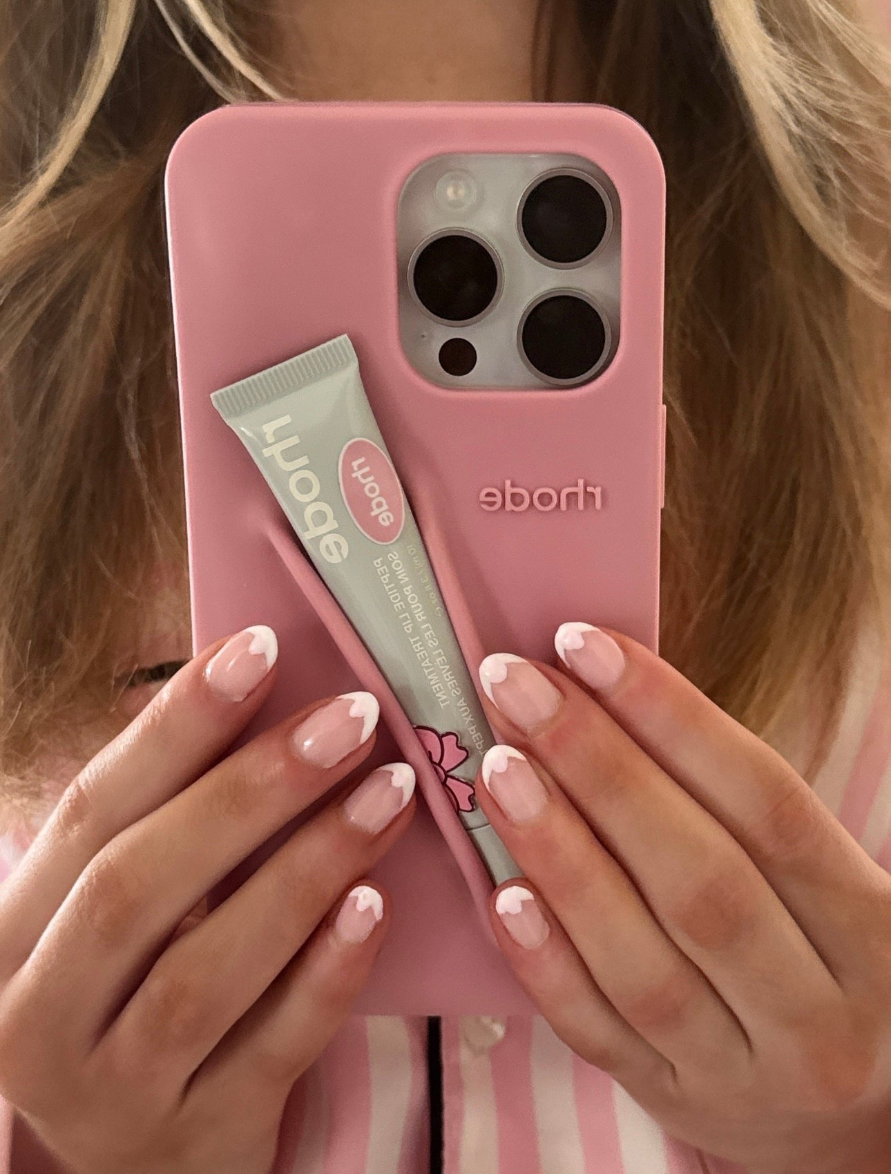 February nails 🫶🏻💗

#februarynails #nailinspo #frenchtips 

#LTKBeauty #LTKootd #LTKdayinmylife