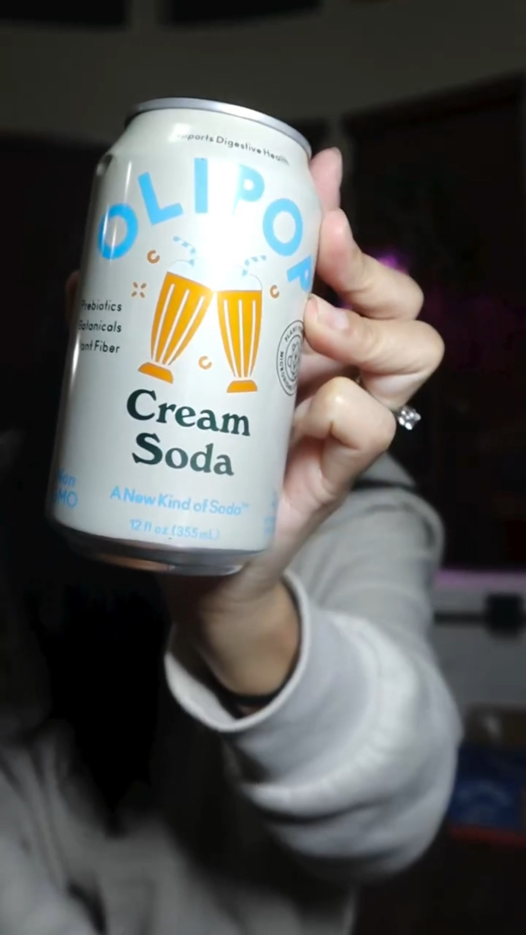 We hosted another Friendsgiving this year & I added the 15 count variety pack of OLIPOP to the cooler 😎 it was all gone by the next day. 

Shout out to everyone that tried it already and those that were open to try it for the first time! 

Facts: Made with plant-based fiber, prebiotics, and botanical ingredients, supports digestive health low-sugar alternative to traditional sodas.

I’m happy to be known as your OLIPOP friend 🥳

Available at @samsclub

#partnership #OLIPOPPartner #dallashummingbirds @drinkolipop #drinkrecommendations #samsclubfinds