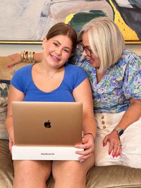 @Walmart #walmartpartner has collaborated with Apple to deliver the best deal. A MacBook Air 13 with the M1 chip in it for $699. 
I linked the gift we got Olivia for her 8th grade graduation gift  
#walmart

#LTKGiftGuide #LTKfamily #LTKkids