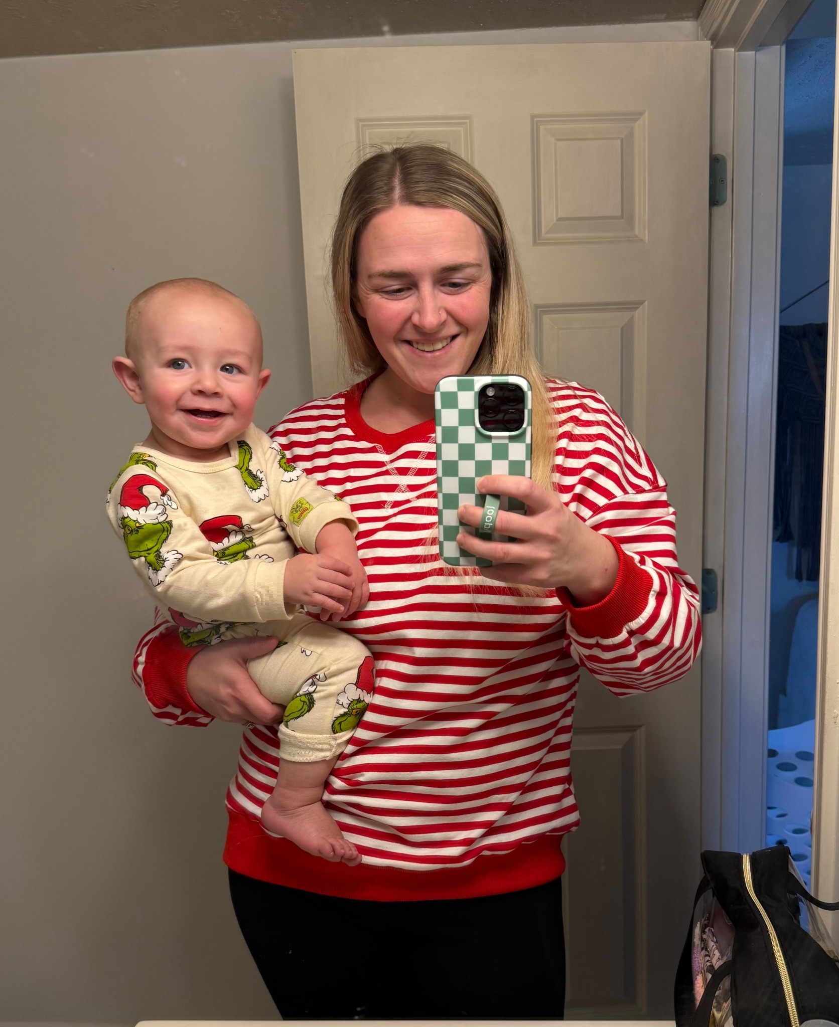 Red + white stripes just feel like Christmas 🎄❤️ This cozy crewneck is under $30 and comes in several colors!

#LTKHoliday #LTKItBag
