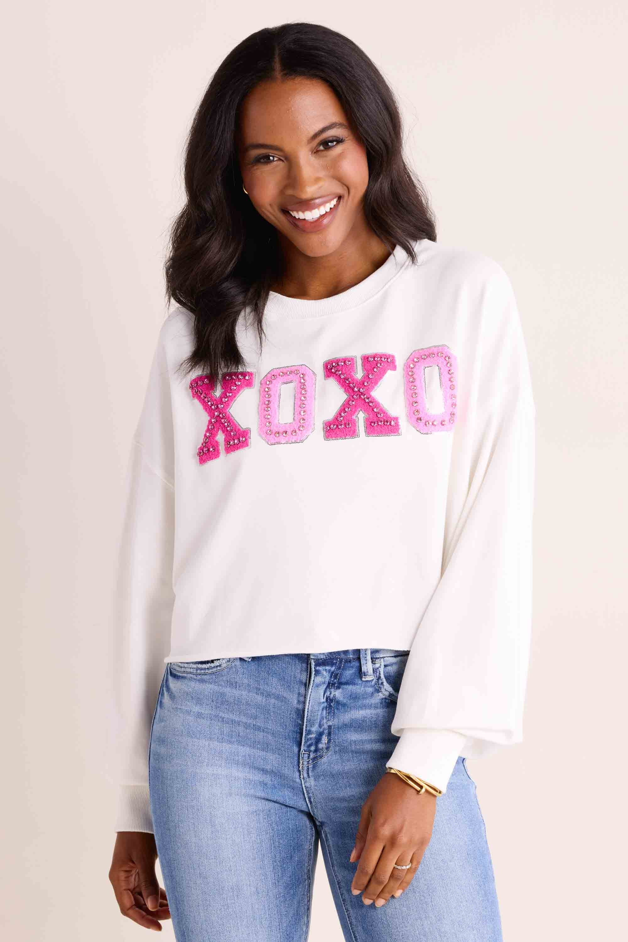 Cassie "XOXO" Sweatshirt | Avara