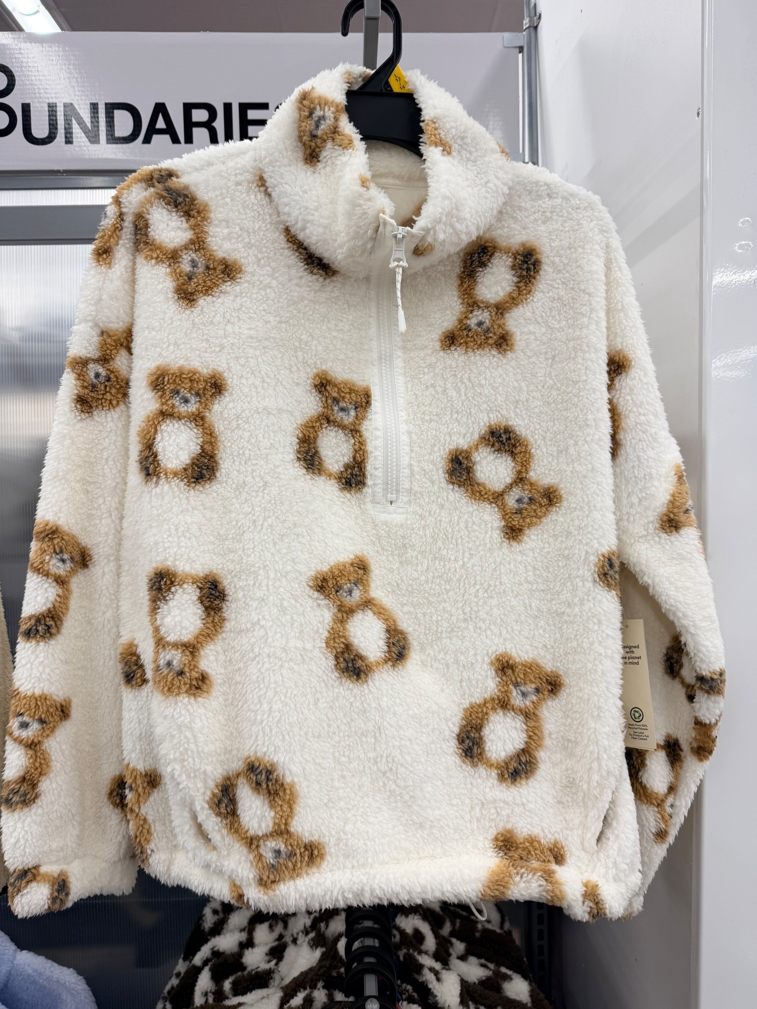 Cozy and cute for the winter 



#LTKU #LTKSaleAlert #LTKGiftGuide
