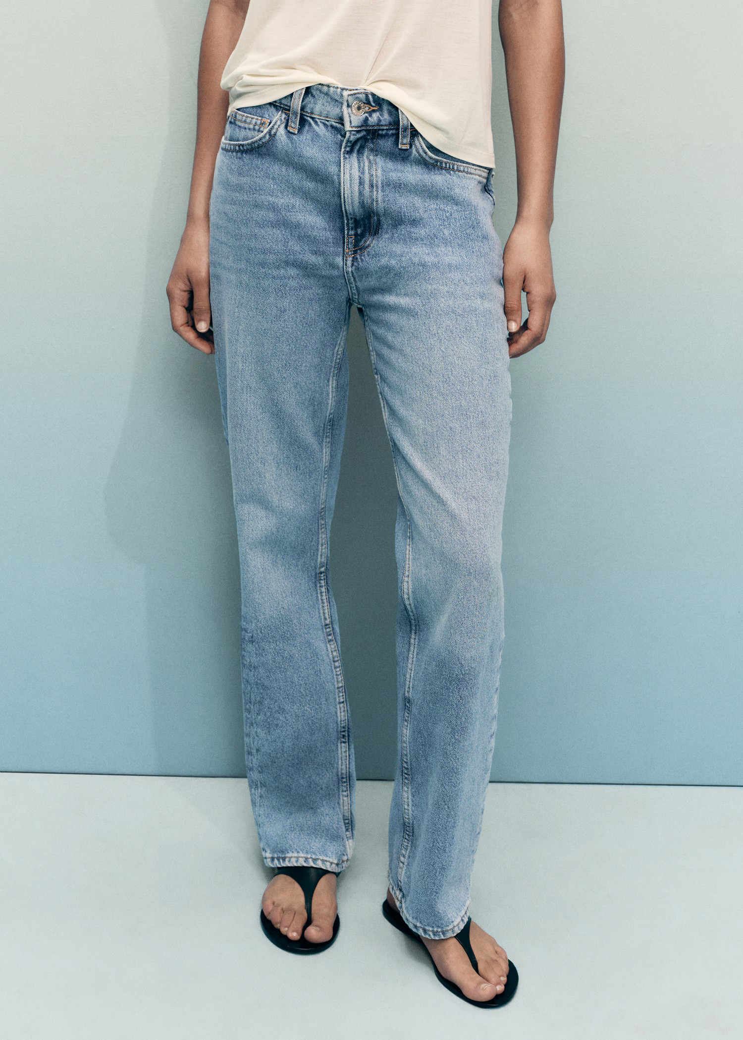Matilda medium-rise straight-fit jeans | Mango (US/MX/AU)