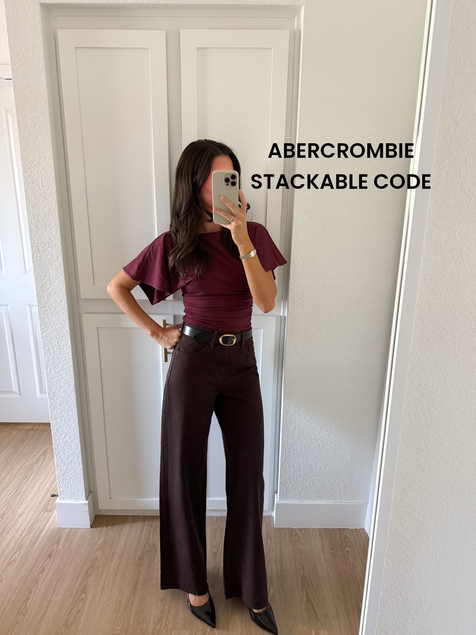 My Abercrombie code AFCASSIE stacks on top of the huge sale for an extra 15% off!

I am 5’7” and wear a size XS in tops and dresses at Abercrombie, and size 25 regular length in jeans! I am wearing their Classic style in all of these jeans except for the 90s Relaxed Jeans and 90s Straight Jeans, which are in Curve Love!