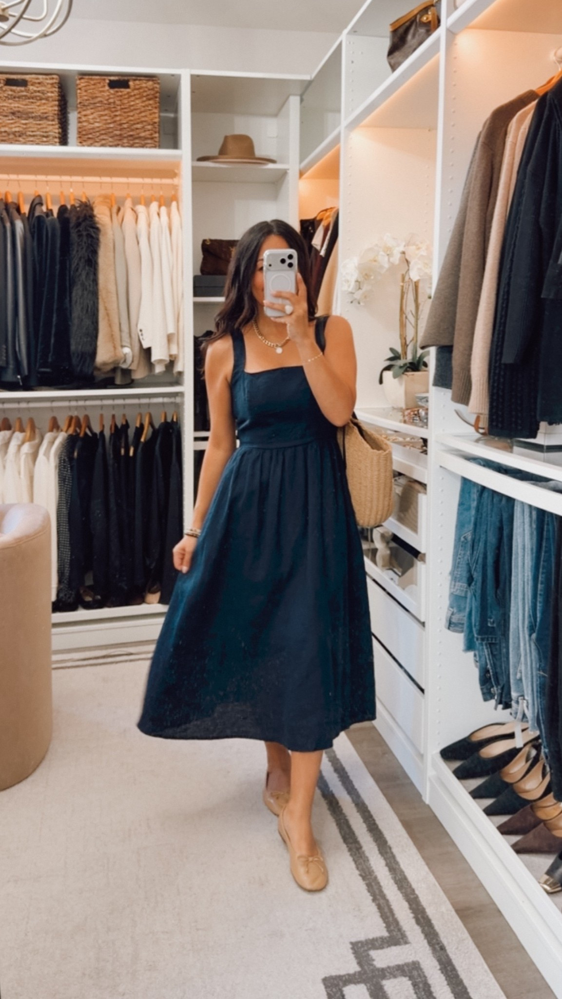 The linen dress that keeps on giving👏🏽 the type of dress you grab when you have nothing to wear - fits TTS wearing a small
13 color options!

#LTKootd #LTKOver40 #LTKSeasonal