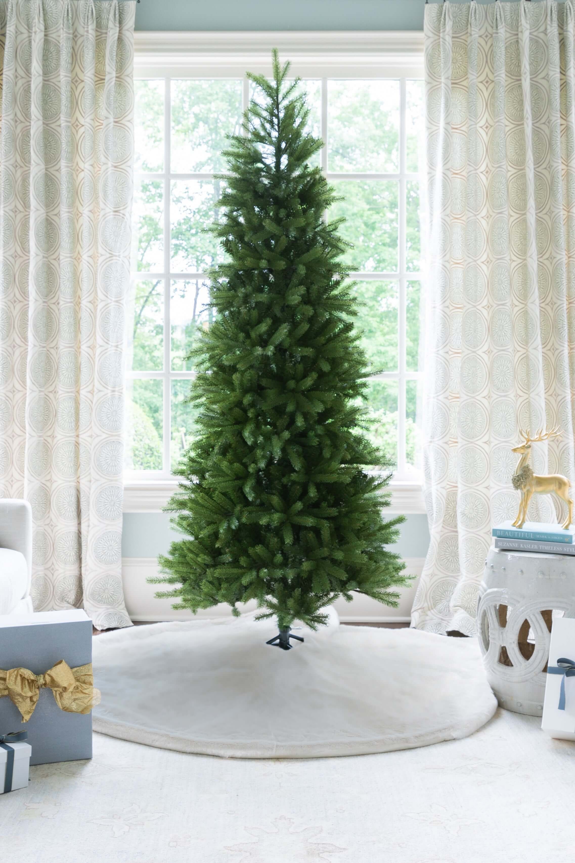 6.5' King Fraser Fir Slim Quick-Shape Artificial Christmas Tree with 6 | King of Christmas