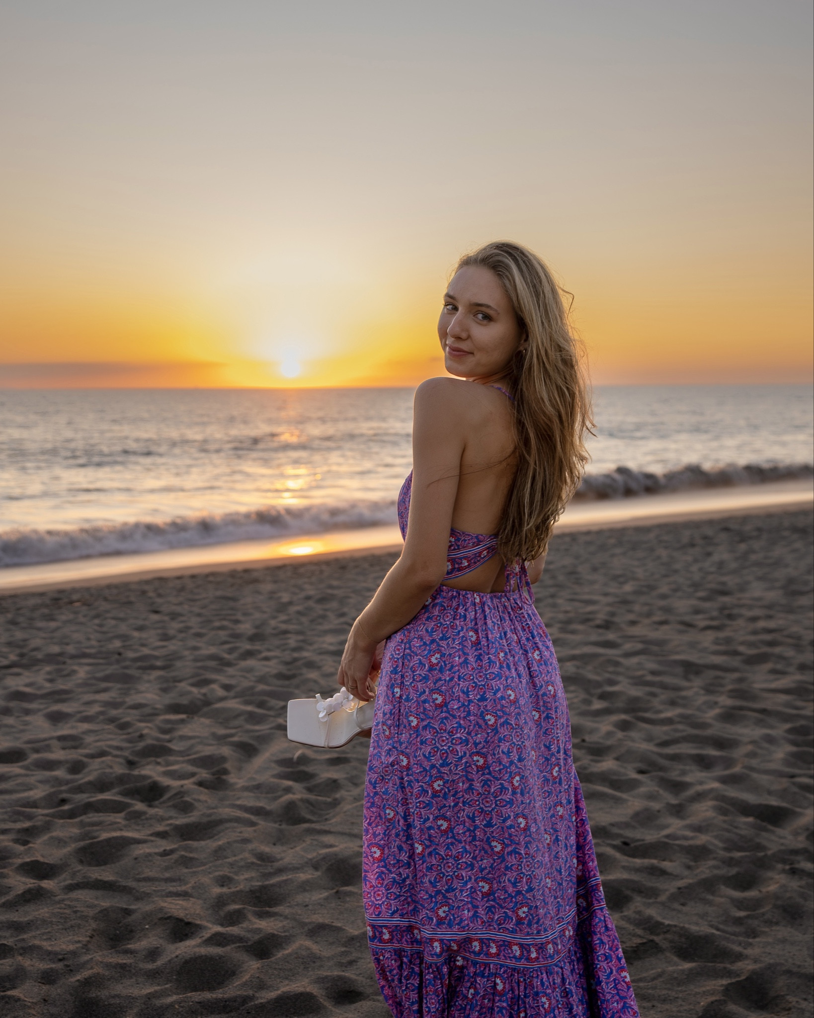 the most perfect comfy summer dress
size: xs / runs a bit big (I tend to size down in most items from Vineyard Vines)


#LTKstyletip