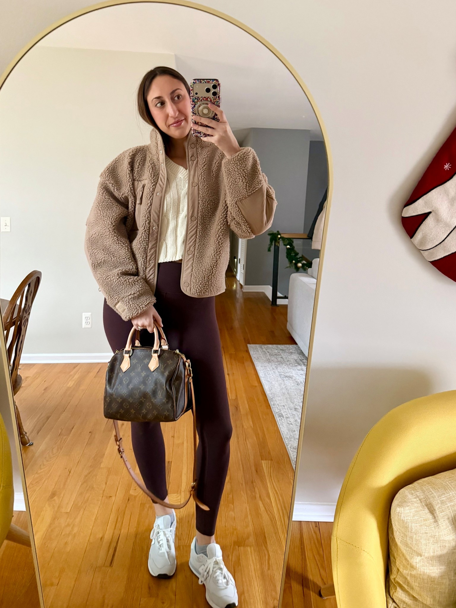 Running Saturday errands! In my Fabletics teddy fleece and leggings 🐻🤎

#LTKActive #LTKdayinmylife #LTKGiftGuide