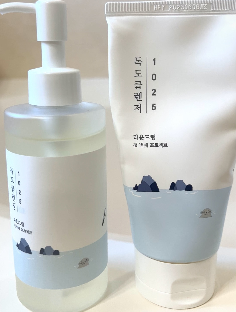 Double cleansing duo💙🤍 Discount code TRISHBEAR5!

#LTKfindsunder50 #LTKbeauty